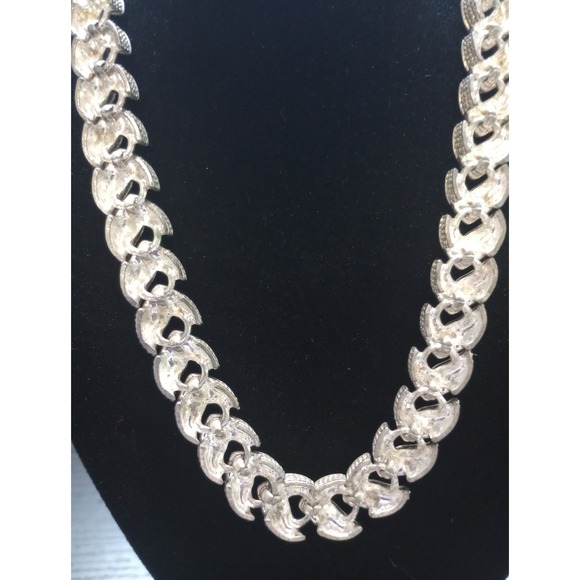 Heavy Vintage Mid Century Silver Tone Leaf Link Necklace | 106g Statement Collar - Picture 3 of 3